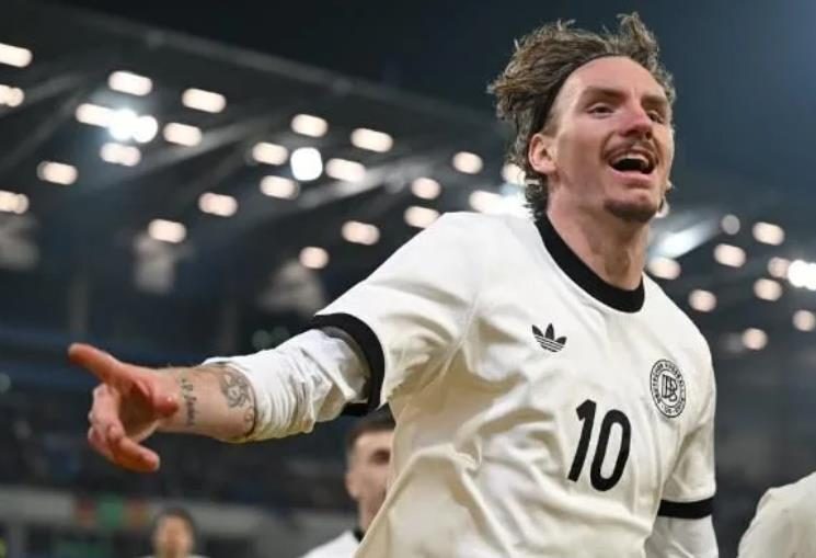 赛季德国杯, 的表演了, 德国未来锋 赛季德国杯, 的表演了, 德国未来锋