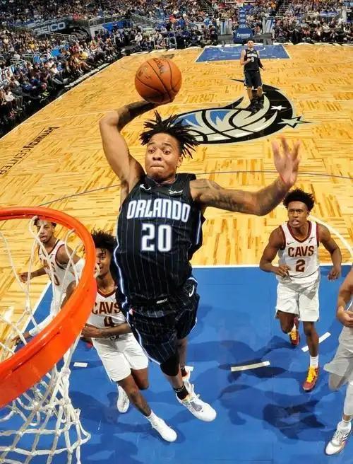 甚至在后场 甚至在后场